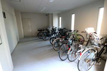 駐輪場(屋内)