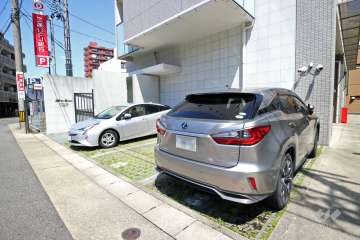 敷地内駐車場(屋外平面式)