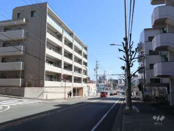 敷地の前面道路