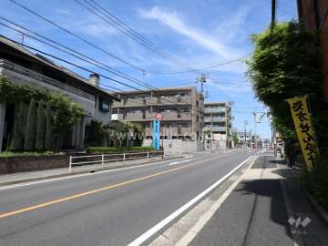 ダイアパレス一社の遠景(南東側から)