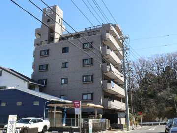 ダイアパレス藤ヶ丘明徳公園の外観（西側より）