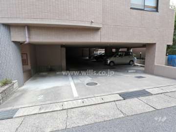 駐車場入口