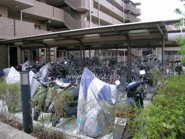 駐輪場