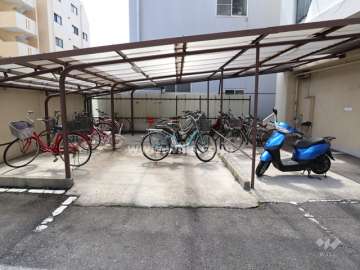 駐輪場・バイク置場