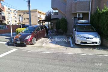 敷地内駐車場（屋外平面式）