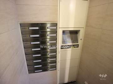 宅配ボックスと共用ポスト