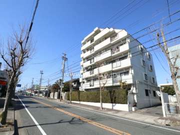 敷地南側前の面道路