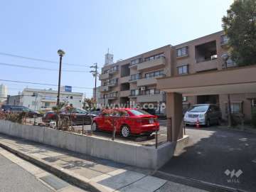 敷地内駐車場(屋外平面式)