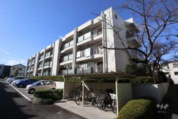 第2平和が丘住宅A棟の外観(南東方向から)