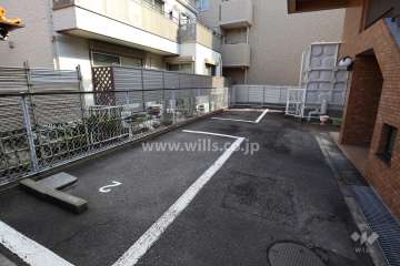 敷地内駐車場（屋外平面式）