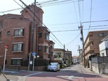 三旺マンション第二藤ヶ丘の前面道路