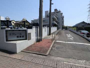 物件の西側入口