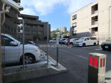 敷地内駐車場(屋外平面式・屋外機械式)
