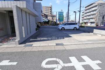駐車場出入口