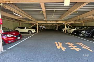 敷地内駐車場（自走式立体）
