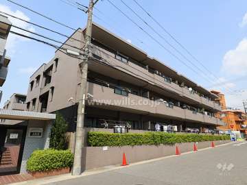 サンマンションアトレ上社台の外観(南西側から)