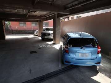 敷地内駐車場(屋内平面式)