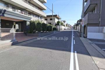 敷地西側前面道路
