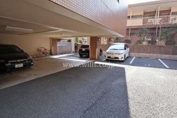 敷地内駐車場(屋外平面式)