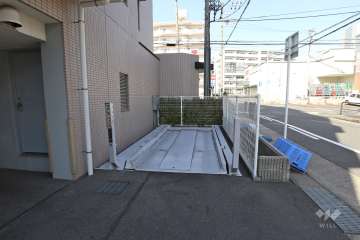 敷地内駐車場（屋外機械式）