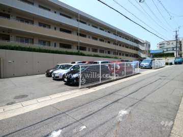 敷地内駐車場（屋外平面式）