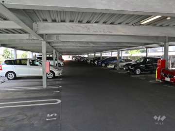 敷地内駐車場（屋内平面式）