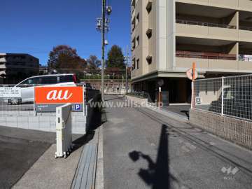 敷地西側前面道路
