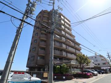 藤和シティホームズ神丘の外観(南西側から)