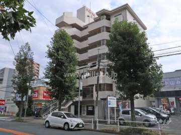 ユニーブル上社の外観(北西側から)