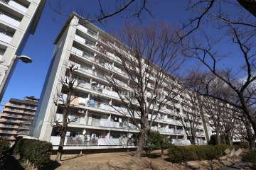 藤の木団地6号棟