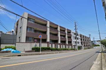 シティハウス星ヶ丘イーストレジデンスの外観(南西側から)