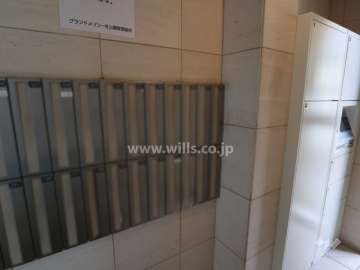 宅配ボックスと共用ポスト