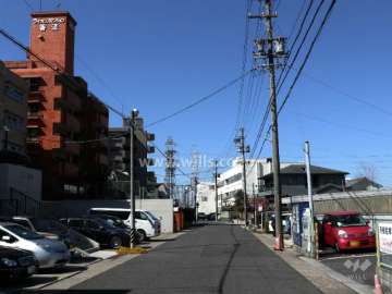 敷地の前面道路