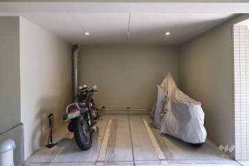 バイク置場