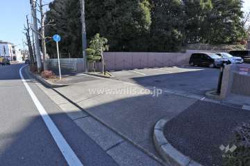 駐車場出入口