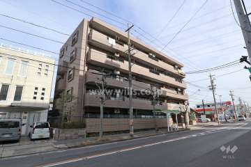 チサンマンションアルコ—ト上社2番館の外観（南西側から）