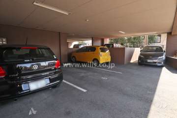 敷地内駐車場（屋内平面式）