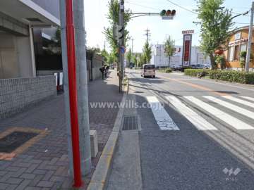 敷地南西側の前面道路