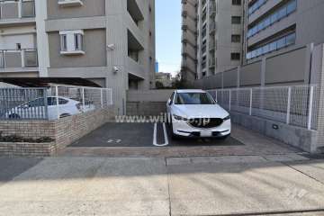 敷地内駐車場（屋外平面式）