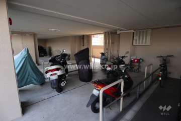 バイク置場