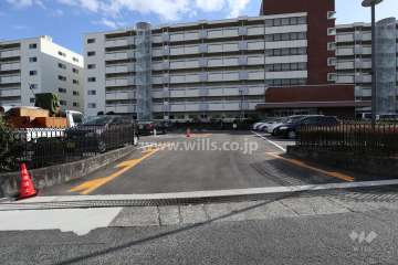 駐車場出入口