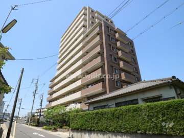 プライムメイツ社台の外観（南東側から）