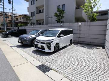 屋外平面式駐車場(敷地北東側)