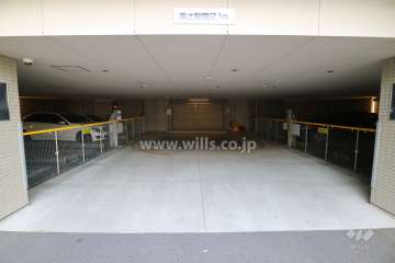 敷地内駐車場（屋内平面式）