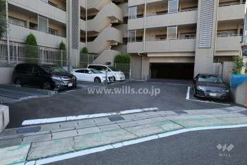 敷地内駐車場(屋外平面式)