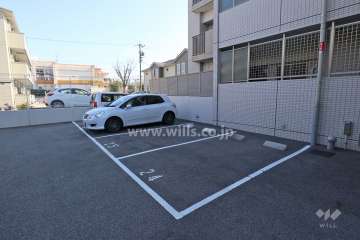 敷地内駐車場（屋外平面式）