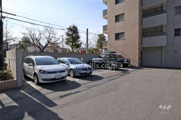 敷地内駐車場（屋外平面式）