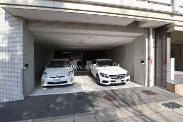 敷地内駐車場（屋内平面式）