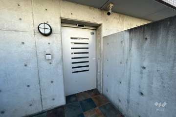 駐輪場の出入口