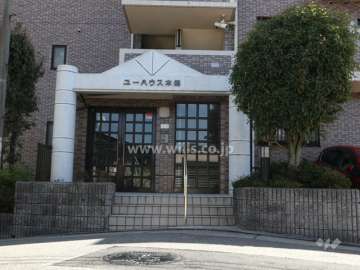 エントランス正面